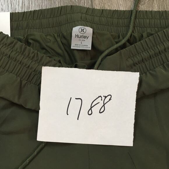 NWT Hurley Green Shorts Floral Woman Size Large - Picture 8 of 8